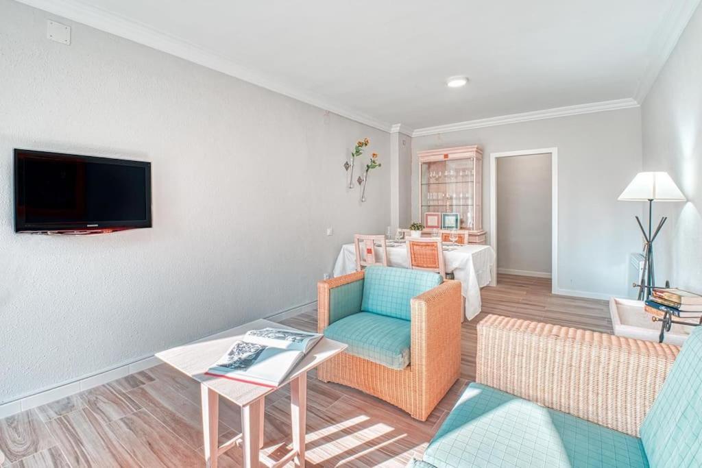 Apartamento New Folch Sevilla B Екстер'єр фото