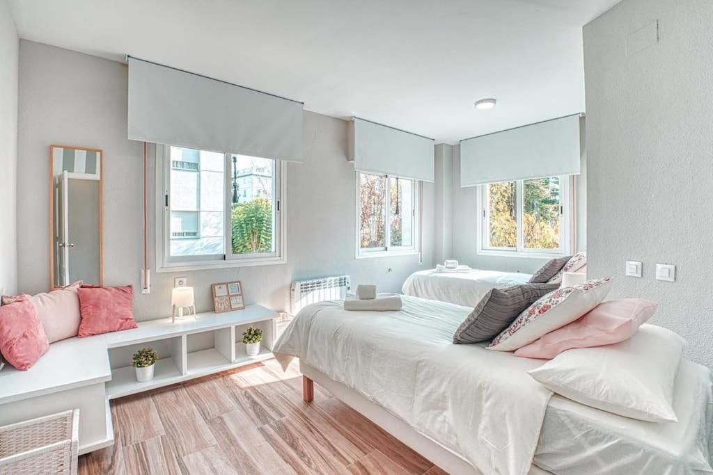 Apartamento New Folch Sevilla B Екстер'єр фото